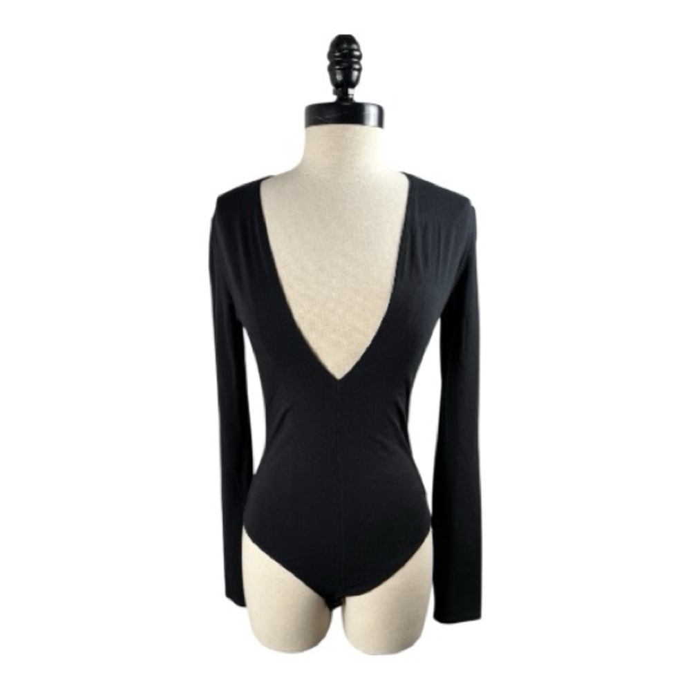 Express Women's Black bodysuit Size Small long sleeve